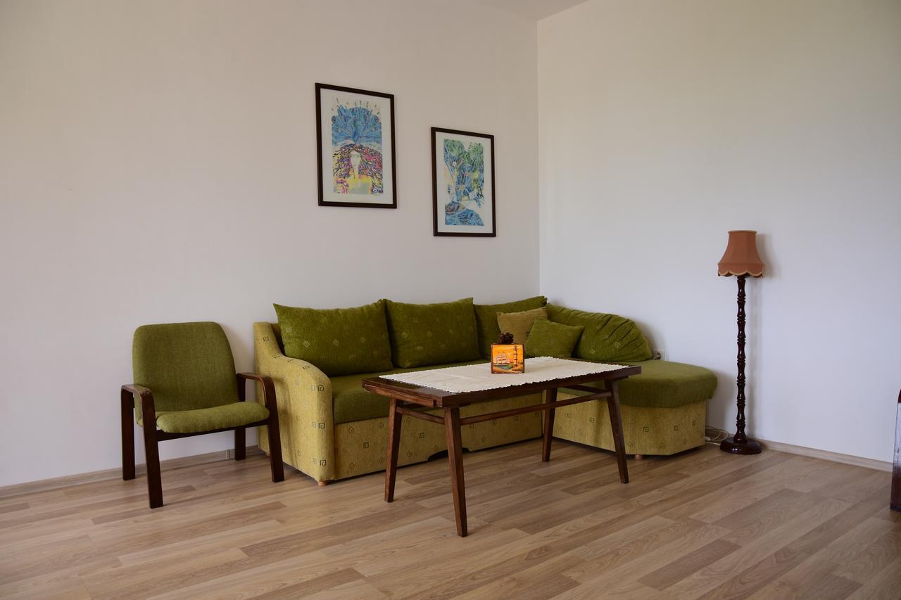 Guest Rooms Sea View Balçık Dış mekan fotoğraf